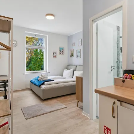 Vorstadtoase - 2 Personen - Eichwalde, Nähe Ber - Queensize-bett, Netflix, Parken Apartment
