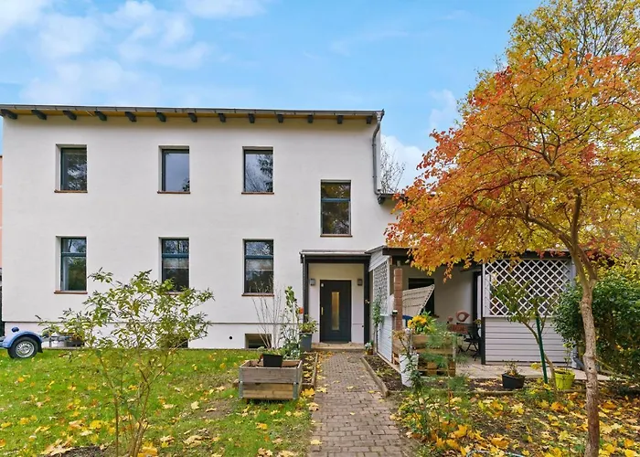 Vorstadtoase - 2 Personen - Eichwalde, Naehe Ber - Queensize-bett, Netflix, Parken * Eichwalde